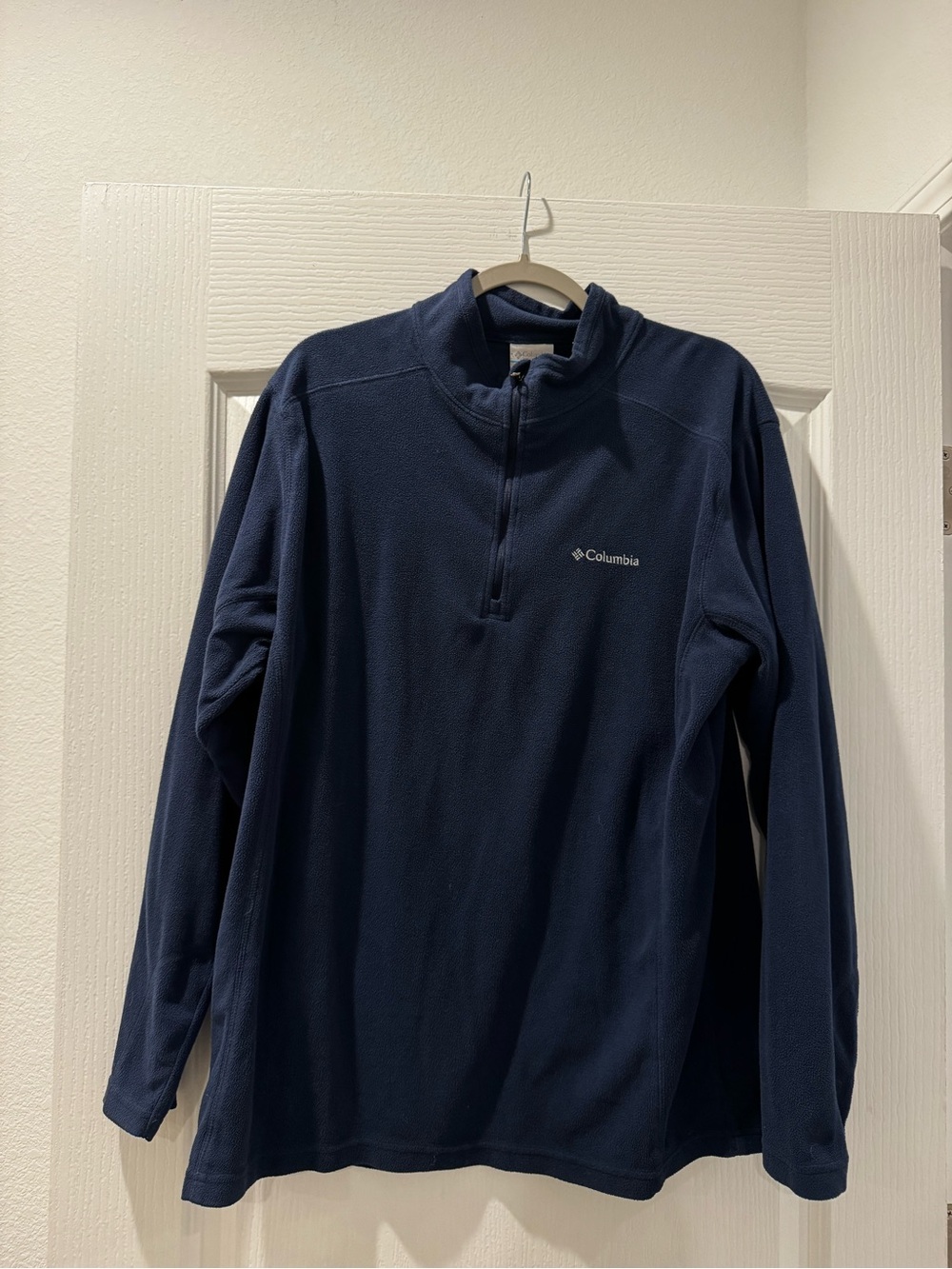 Columbia Men’s Navy Half-Zip Fleece Pullover